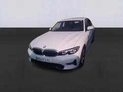 Blanco Usado 2022 BMW 320 Comfort Edition Berlina | 35.200 € (Precio justo)
