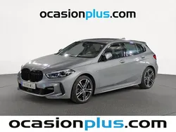 Gris Usado 2024 BMW 118 Utilitario | 25.991 € (Precio justo)