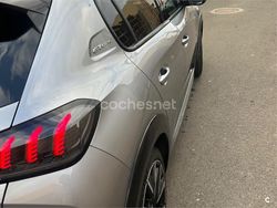 Gris / plata Usado 2020 Peugeot 208 GT-line Utilitario | 8900 € (Precio justo)