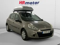 Beige Usado 2011 Renault Clio II | 5990 €