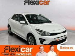 Blanco Usado 2022 Kia Rio Berlina | 15.970 € (Precio justo)