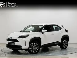 Blanco Usado 2023 Toyota Yaris Cross Active SUV | 27.250 € (Un poco caro)