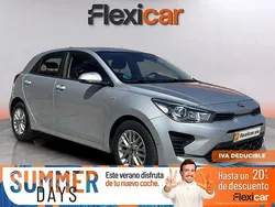 Gris / plata Usado 2021 Kia Rio Berlina | 15.290 € (Precio justo)
