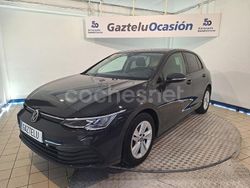 Gris / plata Usado 2021 VW Golf VIII Life Berlina | 21.900 € (Precio justo)