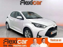 Blanco Usado 2024 Toyota Yaris Edition Utilitario | 16.490 € (Precio justo)