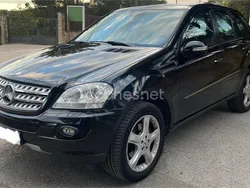 Negro Usado 2006 Mercedes ML320 SUV | 11.400 € (Precio justo)