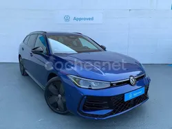 Azul Usado 2024 VW Passat R-line Familiar | 50.100 € (Caro)