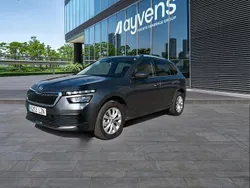 Gris Usado 2022 Skoda Kamiq Ambition SUV | 18.500 € (Precio justo)