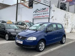 Azul Usado 2006 VW Fox Utilitario | 3500 €