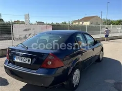 Azul Usado 2003 Ford Mondeo Ghia Berlina | 2900 € (Precio justo)