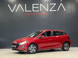 Rojo Usado 2024 Hyundai i20 Berlina | 17.950 € (Precio justo)