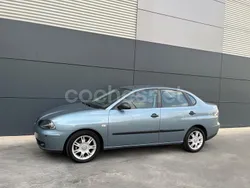 Gris / plata Usado 2006 Seat Cordoba Stylance Berlina | 4990 € (Un poco caro)