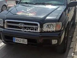 Negro Usado 2001 Nissan Pathfinder SUV | 6000 €