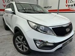 Blanco Usado 2014 Kia Sportage SUV | 10.490 € (Precio justo)