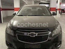Negro Usado 2010 Chevrolet Cruze LT Berlina | 2899 €