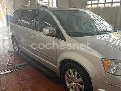 Gris / plata Usado 2008 Chrysler Grand Voyager Limited Monovolumen | 9800 €