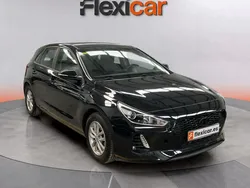 Negro Usado 2018 Hyundai i30 GO! Berlina | 10.990 € (Super precio)