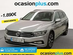 Plateado Usado 2020 VW Passat Executive Familiar | 18.900 € (Buen precio)