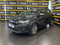 Gris Usado 2023 Dacia Sandero Expression Utilitario | 17.400 € (Caro)