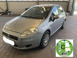 Plateado Usado 2005 Fiat Grande Punto Utilitario | 2995 €