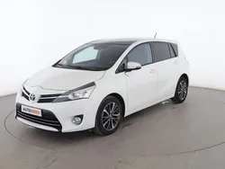 Blanco Usado 2016 Toyota Verso Advance Monovolumen | 17.499 € (Un poco caro)