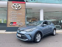 Gris / plata Usado 2023 Toyota C-HR Advance SUV | 22.950 € (Buen precio)