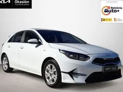 Blanco Usado 2024 Kia Ceed Berlina | 18.490 € (Precio justo)