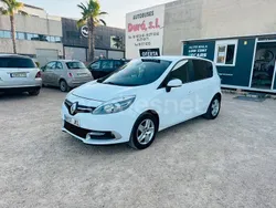 Blanco Usado 2016 Renault Scénic III Bose Edition Monovolumen | 7000 € (Buen precio)
