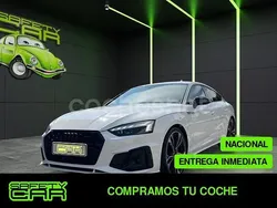 Blanco Usado 2023 Audi A5 Sportback Ambiente Berlina | 42.999 € (Un poco caro)