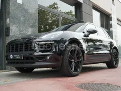 Negro Usado 2016 Porsche Macan S SUV | 44.900 € (Un poco caro)