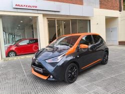 Gris / plata Usado 2021 Toyota Aygo X-cite Utilitario | 13.990 € (Precio justo)