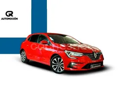 Rojo Usado 2022 Renault Mégane IV Intens Berlina | 17.990 € (Super precio)