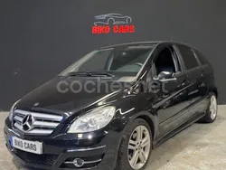 Negro Usado 2009 Mercedes B200 Monovolumen | 7999 € (Precio justo)