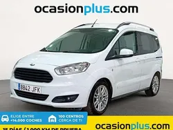 Blanco Usado 2015 Ford Tourneo Courier Titanium Monovolumen | 13.990 € (Un poco caro)
