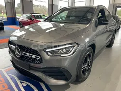 Gris / plata Usado 2022 Mercedes GLA200 SUV | 38.900 € (Precio justo)