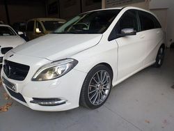 Blanco Usado 2014 Mercedes B180 AMG line Monovolumen | 14.999 € (Buen precio)