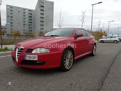 Rojo Usado 2005 Alfa Romeo GT Distinctive Coupe | 2500 € (Super precio)