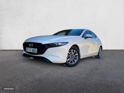 Blanco Usado 2024 Mazda 3 Prime-Line Berlina | 24.500 €