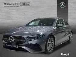 Gris / plata Usado 2024 Mercedes A180 Berlina | 34.900 € (Caro)
