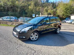 Negro Usado 2012 Peugeot 5008 Access Monovolumen | 5499 € (Precio justo)