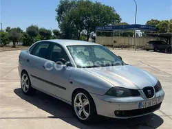 Azul Usado 2004 Seat Cordoba Sport Berlina | 950 € (Buen precio)