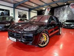 Negro Usado 2024 Porsche Cayenne Turbo E-Hybrid SUV | 214.990 €