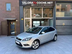 Gris Usado 2009 Ford Focus Trend Utilitario | 6450 € (Precio justo)
