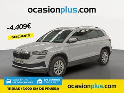 Blanco Usado 2024 Skoda Karoq Selection SUV | 27.490 € (Precio justo)