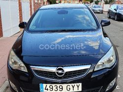 Negro Usado 2010 Opel Astra Cosmo Berlina | 5500 € (Precio justo)