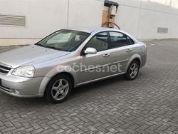 Gris / plata Usado 2004 Chevrolet Nubira SX Berlina | 1800 €