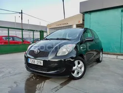 Negro Usado 2006 Toyota Yaris Berlina | 4900 € (Buen precio)