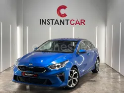 Azul Usado 2021 Kia Ceed Berlina | 15.490 € (Precio justo)