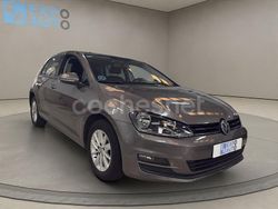 Gris / plata Usado 2017 VW Golf VII Advance Berlina | 14.975 € (Precio justo)