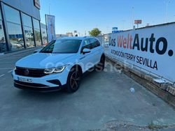 Blanco Usado 2022 VW Tiguan Life SUV | 25.995 € (Precio justo)